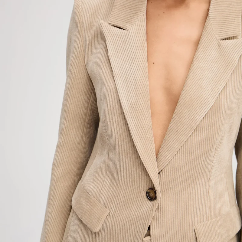 Munthe Lawo Outerwear