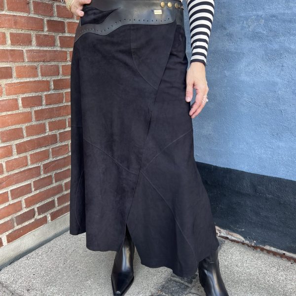 93F3AA58 57C6 4105 8693 059D3619C4B4 scaled 1