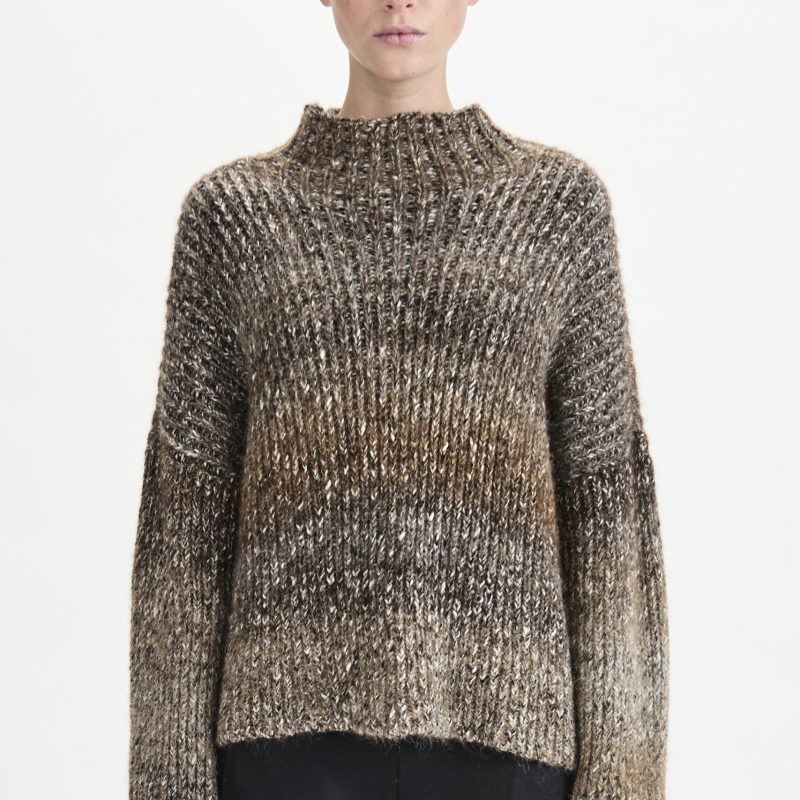 Transit High-Necked Oversize Knit Tobacco