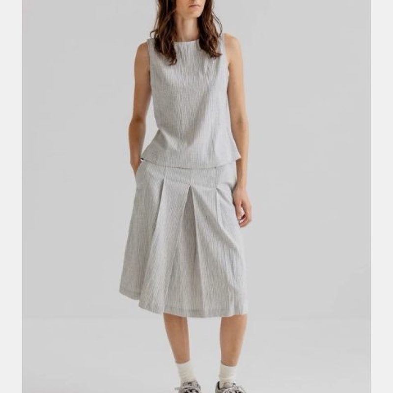 Aj117 Smilla mælkedrengestribet nederdel