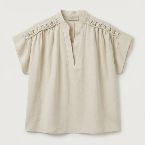 top with shoulder detail ecru