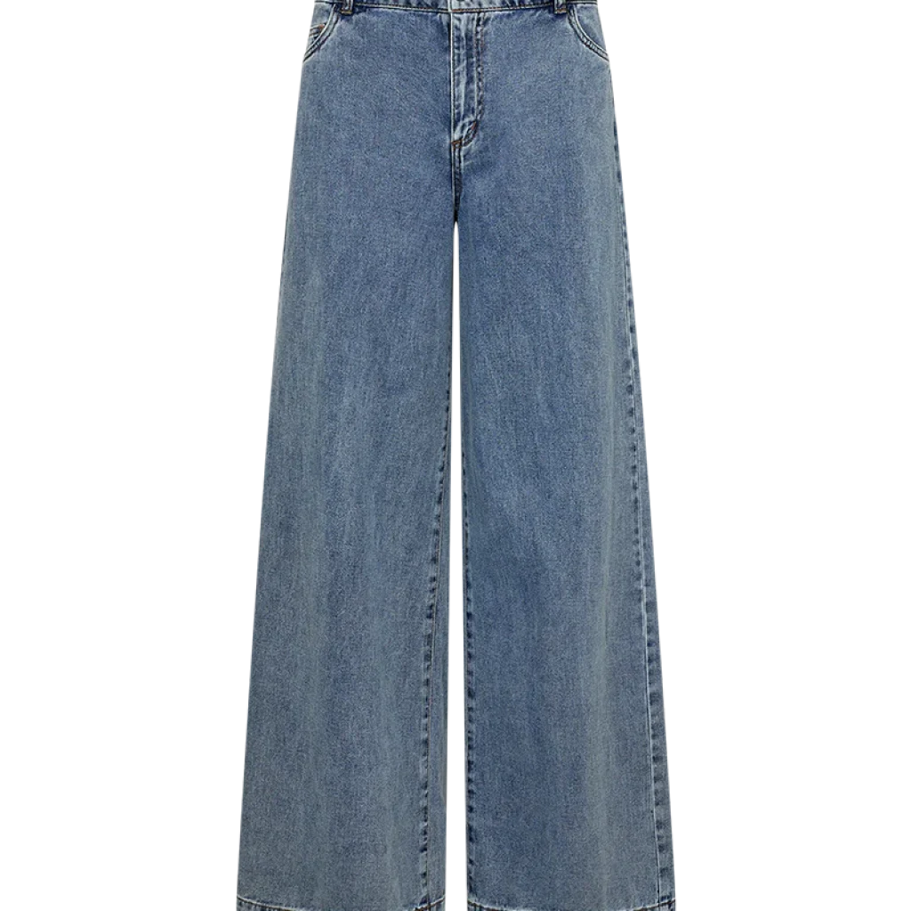 packshot 2 205027 1490 Front 1 CMJEYCCE JEANS 20Denim 20blue
